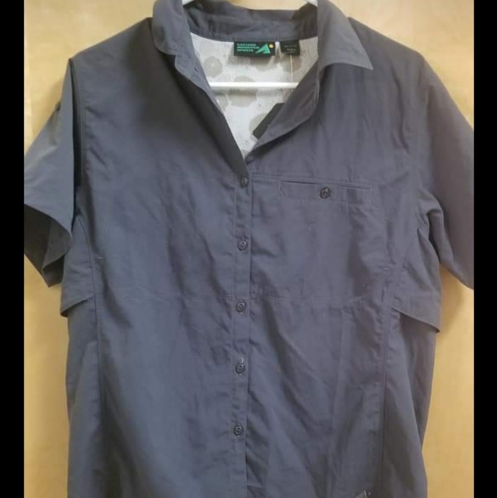 NWT Eastern Mountain Sports Airess shirt W's  L